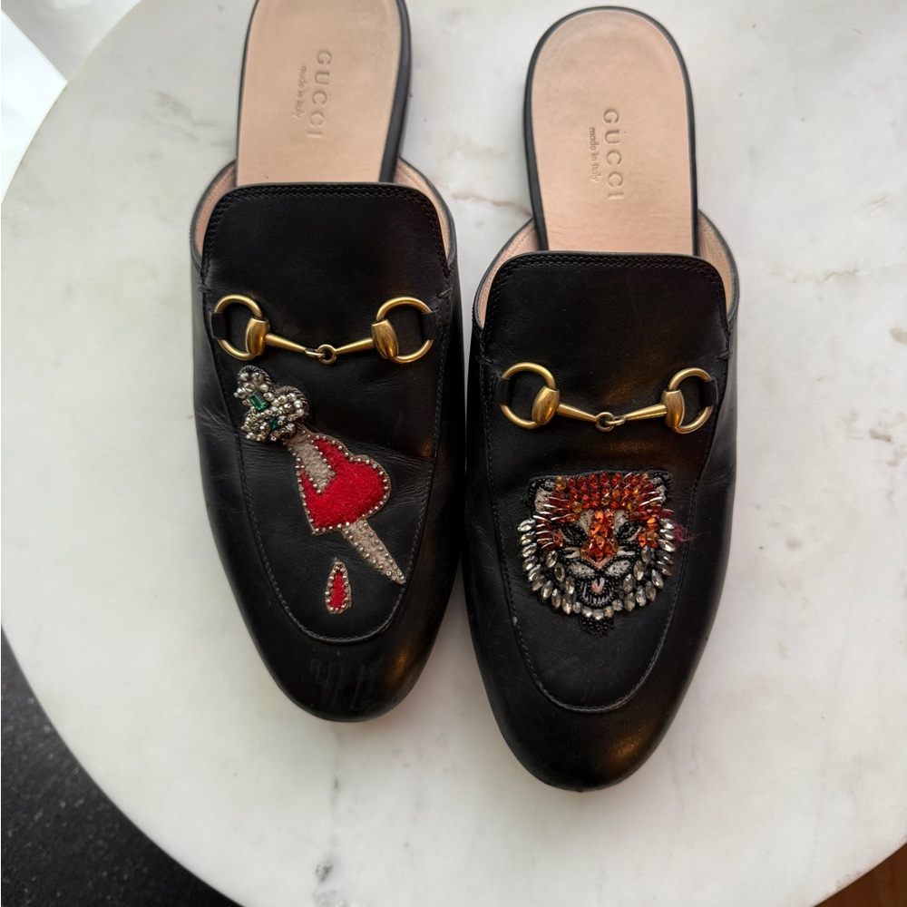 Gucci Women's Black Leather Embroidered Mules